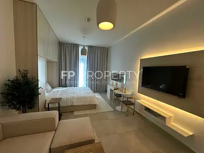 Chiller Free luxury Fully Furnished | Ready to Move