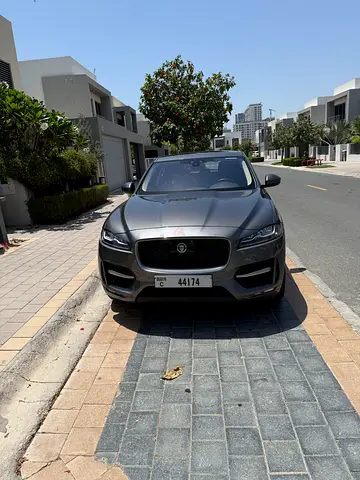 Jaguar F-Pace SVR 2019 | GCC Specs | Low Mileage | Pristine Condition