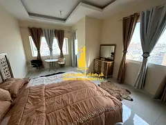 Luxury studio apartment, second occupancy, with separate kitchen and open balcony. Fully furnished.