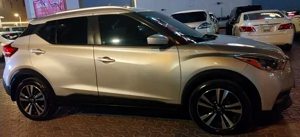 صورة 5 لـ 2020 Nissan KICKS