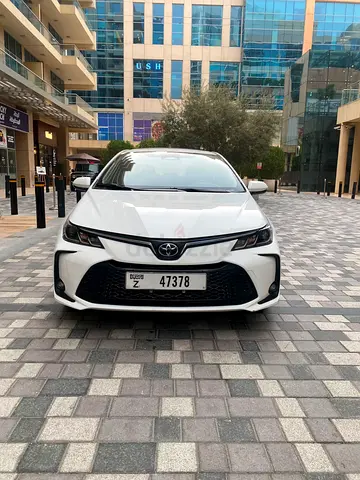Toyota Corolla2025 Hybrid/Full Features/Free Delivery .3000 km per month.dubai,No Hidden Cost