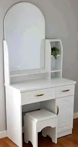 New dresser abiha selling