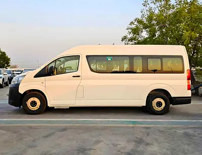 2026 Toyota HIACE — фото 3
