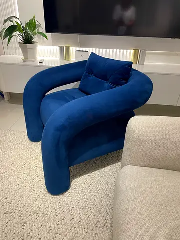 Modern Sculptural Accent Chair – Royal Blue – Excellent Condition