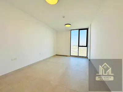 Spacious studio in Al Jada