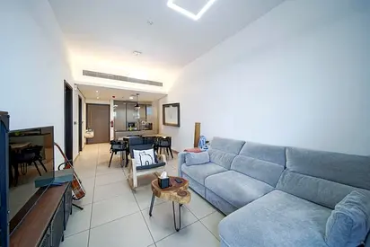 Spacious Unit | Prime location | Ready to Move