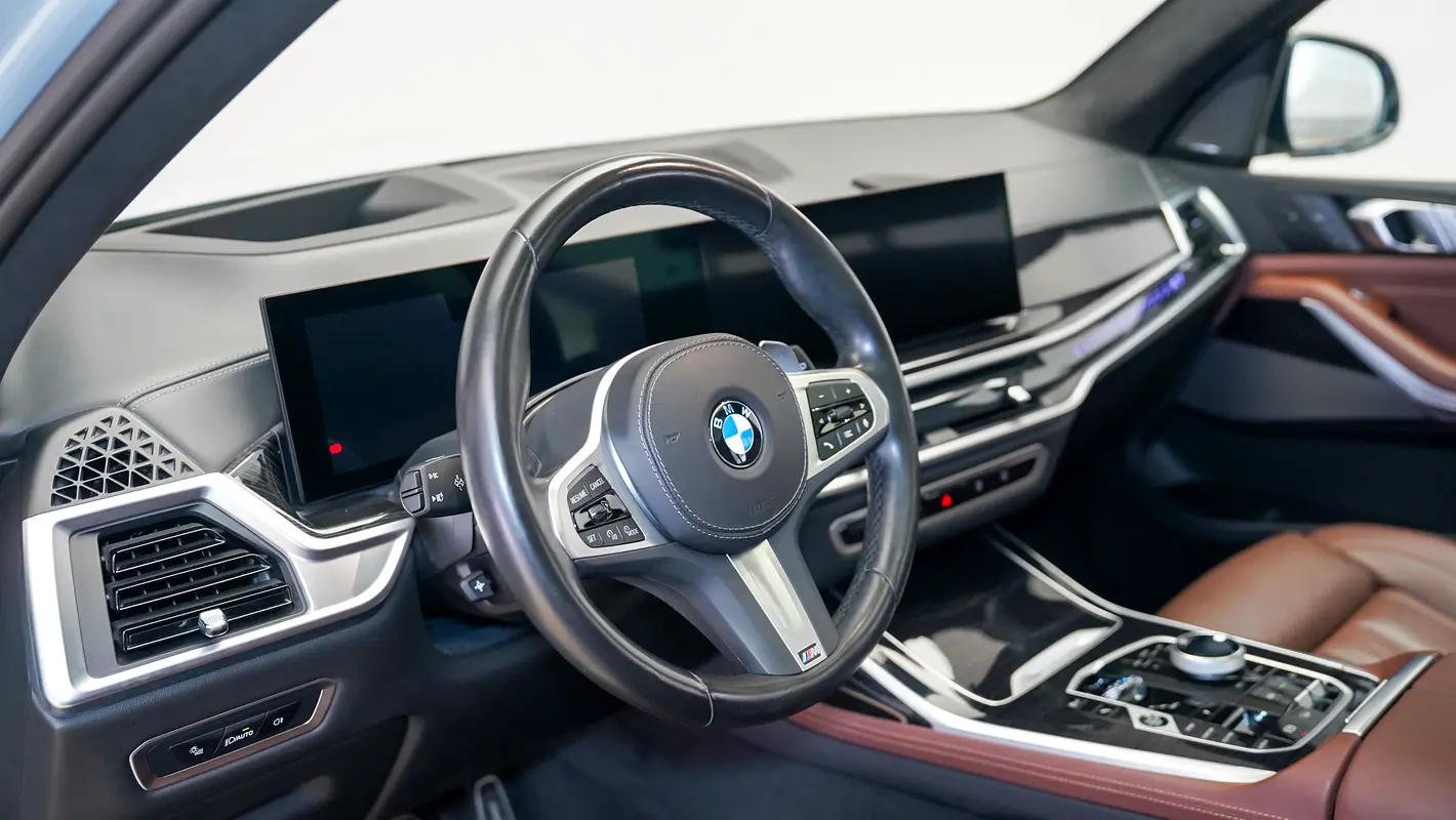 BMW X7 2024