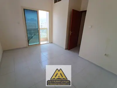 Ample space | Prime balcony | Central air conditioning | Free maintenance by the owner | Prime location | Close to all amenities | Easy access