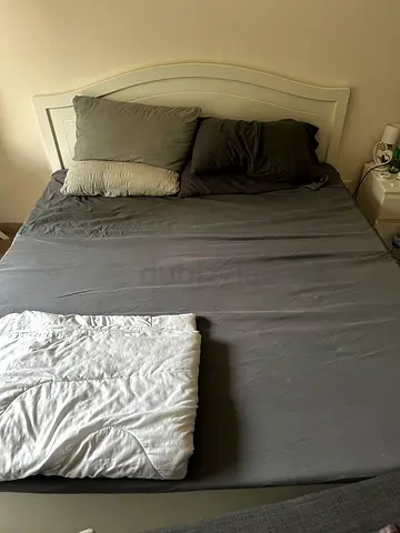 King size bed 200x180