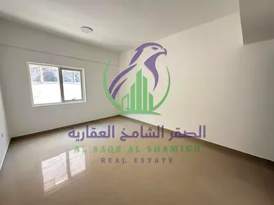 شقة واسعة ومميزةغرفتين نوم للإيجار تشمل شهراً مجانياً وتتميز بلكون خاصة وخزائن حائط وتقع في موقع استراتيجي قريب من جميع الخدمات والمرافق
