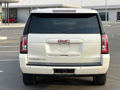 2015 GMC YUKON — фото 11