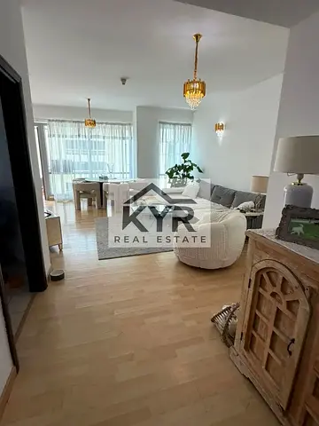 Ready to Move In - Spacious - On Metro