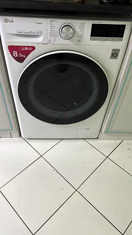LG Front Load Washing Machine 8.5 kg - Good Working Condition