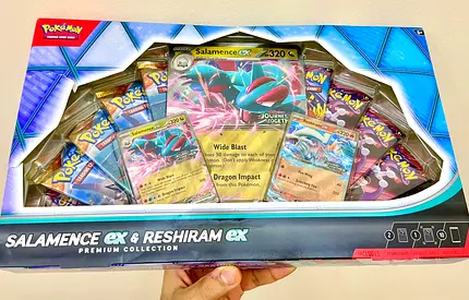 Pokemon TCG Salamence ex & Reshiram ex Premium Collection Box