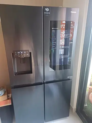 Hisense 4 doors refrigerator with android screen