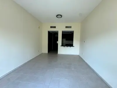 Aed 40k 4 CHQs | STUDIO | ZEN CLUSTER | DG