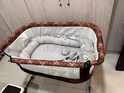 Infant bed with mattress