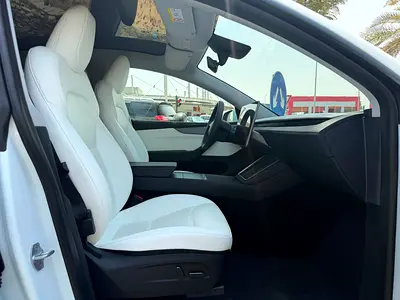 صورة مصغرة 13 لـ 2025 Tesla MODEL Y