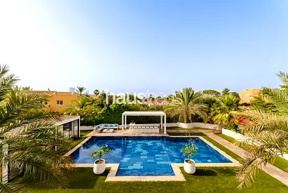 Wow Factor| Incredible Garden | Private Pool | 5BR