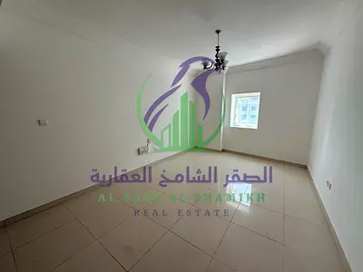 استديوللايجارالسنوي فى منطقه الخان بأمارة الشارقه جيم مجانى إطلالة مفتوحه تشطيب حديث مساحه واسعه تكيف مركزي موقع مميز قريب من مخرج دبى