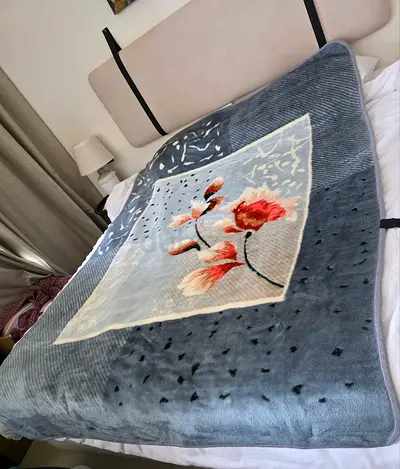 Original Golbaft Super Soft Blanket – 160×220 cm – Excellent Condition