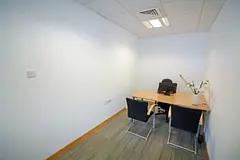 Lease Now & Enjoy 1 Month FREE Rent | Premium Office