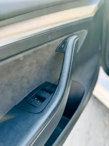 2022 Tesla MODEL 3 thumbnail 16