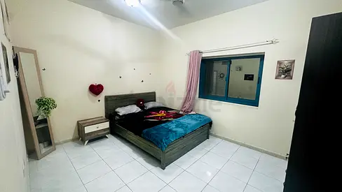 Spacious fully furnished room for rent