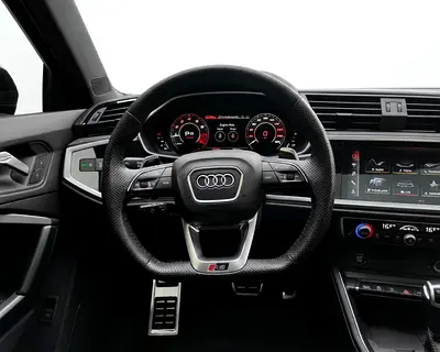 2022 AUDI RS Q3 照片 9