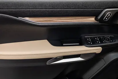 Ford Everest Limited, миниатюра 3