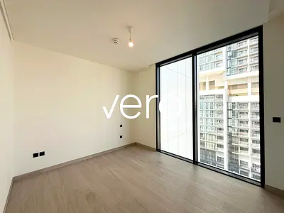 Mid Floor | Large Layout | Ready to Move In