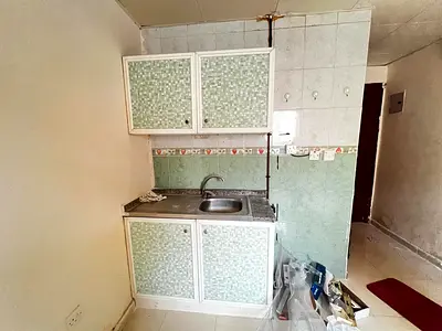 🏡 Spacious Studio | Prime School Area | Family-Friendly Building