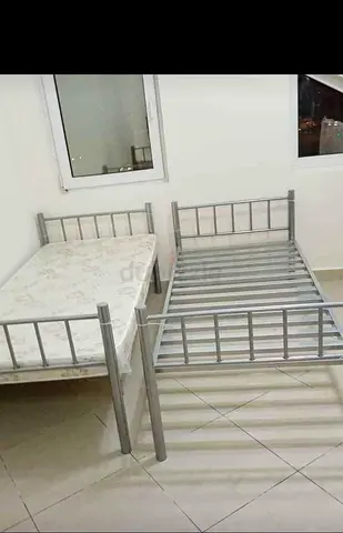Single steel bed