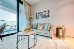 Resort living | City views | Mid-floor
