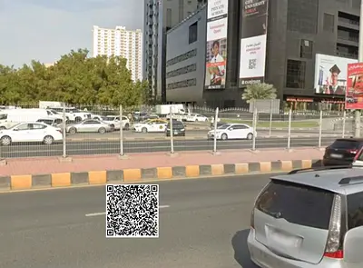 Directly on Sheikh Khalifa Street / free ownership of all nationalities / a very large area / strategic location on a Main Street
