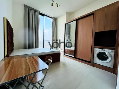 Studio | Brand New | 12 Cheques | JVC