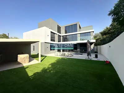 5BR Signature Villa in Azalia Phase below market