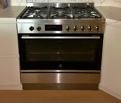 Electrolux new model top gas oven electric cooker 90 cm)