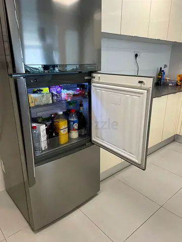 Lg stainless steel refrigerator with bottom freezer - good condition