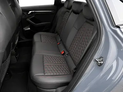 صورة 14 لـ 2021 AUDI RS3