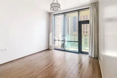 Unfurnished | Canal View | Great Layout