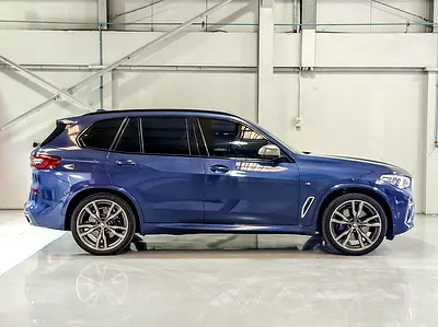 2022 BMW X5 photo 1