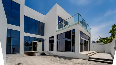 Furnished | Private Gym | Modern Style | Near to the Mosque