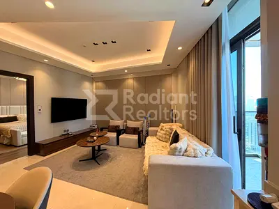 Modern High Floor Apartment | Pool & Gym Access | Prime Location | Burj Khalifa Views