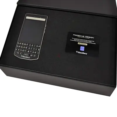 Blackberry Porsche Design P’9983