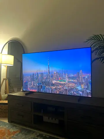 Samsung AU8000 Crystal UHD 4k Smart TV 60-inch