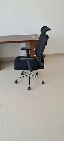 Brand New office chairs//