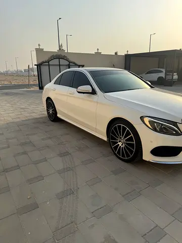 صورة مصغرة 3 لـ 2015 Mercedes-BENZ C-CLASS