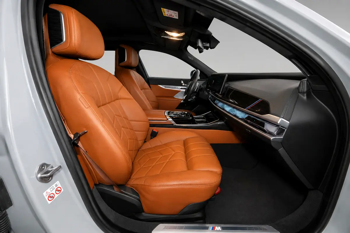 BMW 7-Series 2023
