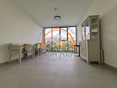 Stylish Beautiful Stunning Studio with community view